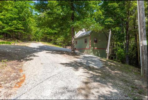 27 Tillman Terrace Ellijay GA 30536