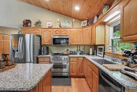 71 Leisure Time Lane Murphy NC 28906