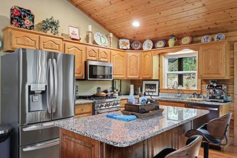 71 Leisure Time Lane Murphy NC 28906