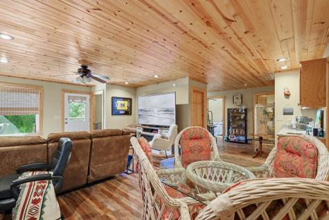 71 Leisure Time Lane Murphy NC 28906