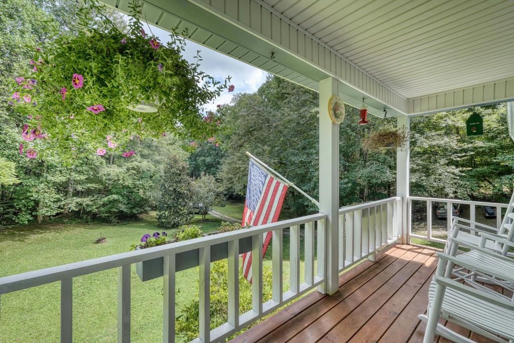 1631 Woods Valley Road Young Harris GA 30582