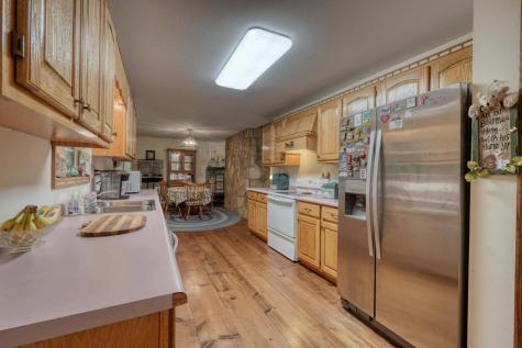 1631 Woods Valley Road Young Harris GA 30582