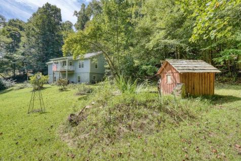 1631 Woods Valley Road Young Harris GA 30582