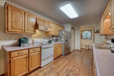 1631 Woods Valley Road Young Harris GA 30582