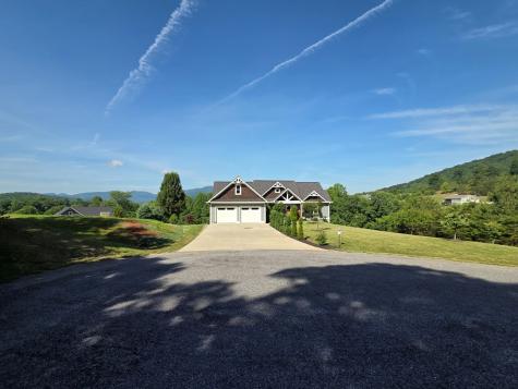 958 New Forest Road Young Harris GA 30582