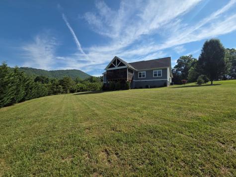 958 New Forest Road Young Harris GA 30582