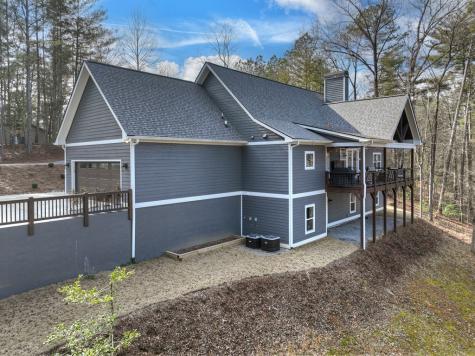 912 Lazy River Lane Ellijay GA 30536