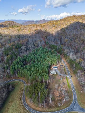 2257 Trout Cove Road Brasstown NC 28902