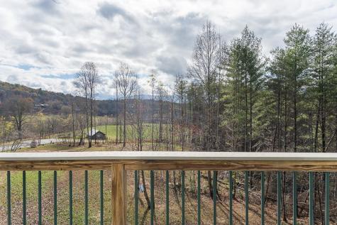 2257 Trout Cove Road Brasstown NC 28902