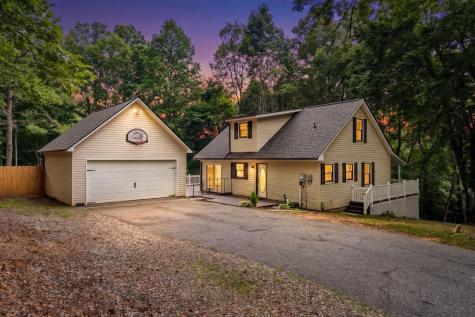 277 Tracy Street Blairsville GA 30512