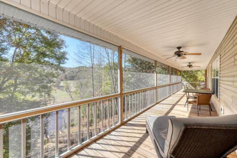 553 River Oaks Drive Hayesville NC 28904