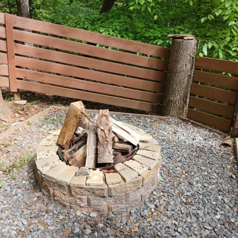 68 7th Street Ellijay GA 30540