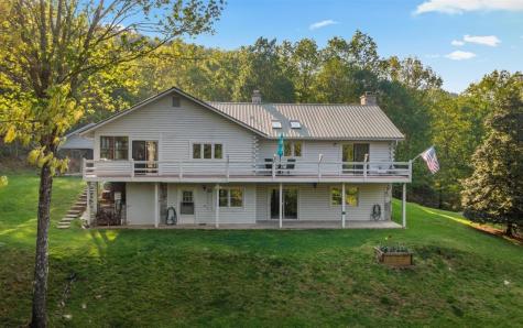 250 Crow Top Mountain Blue Ridge GA 30513