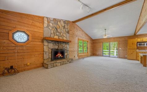 250 Crow Top Mountain Blue Ridge GA 30513