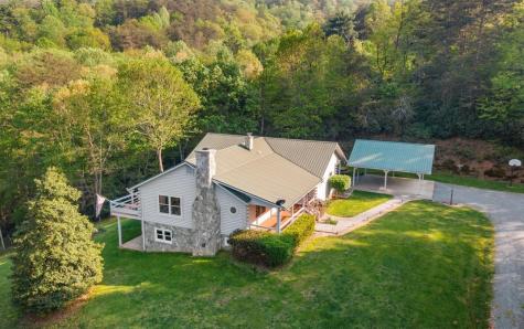 250 Crow Top Mountain Blue Ridge GA 30513