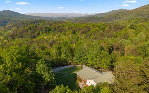 250 Crow Top Mountain Blue Ridge GA 30513