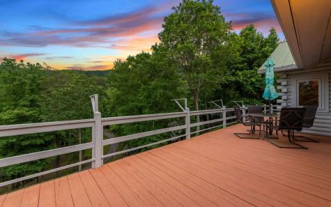 250 Crow Top Mountain Blue Ridge GA 30513