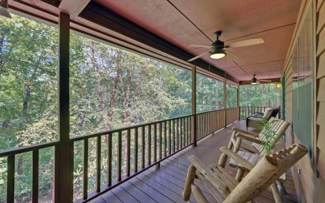 1523 Millenium Drive Young Harris GA 30582