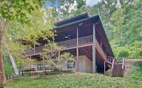 1523 Millenium Drive Young Harris GA 30582