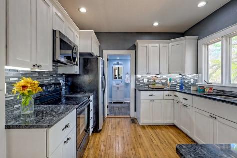 208 Bristol Avenue Andrews NC 28901