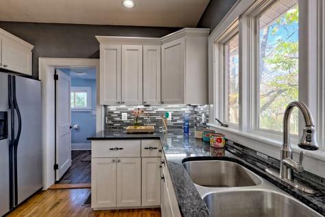 208 Bristol Avenue Andrews NC 28901