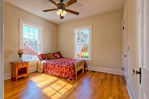 208 Bristol Avenue Andrews NC 28901