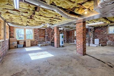 208 Bristol Avenue Andrews NC 28901