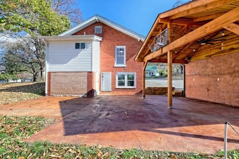 208 Bristol Avenue Andrews NC 28901