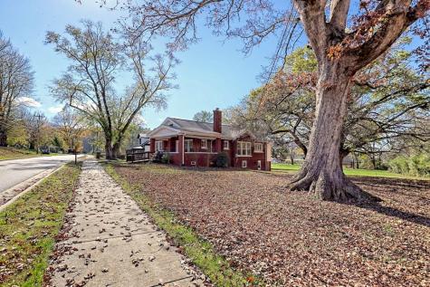 208 Bristol Avenue Andrews NC 28901