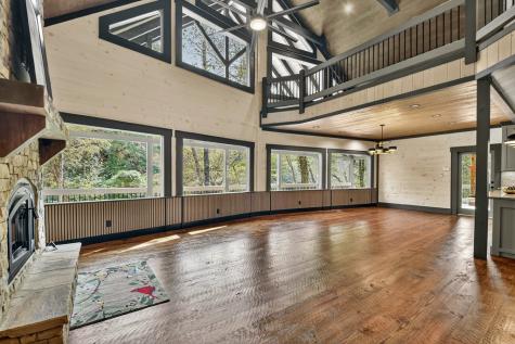 577 Blackberry Drive Mineral Bluff GA 30559