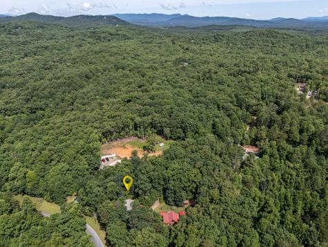 37 Red Wolf Trail Blairsville GA 30512