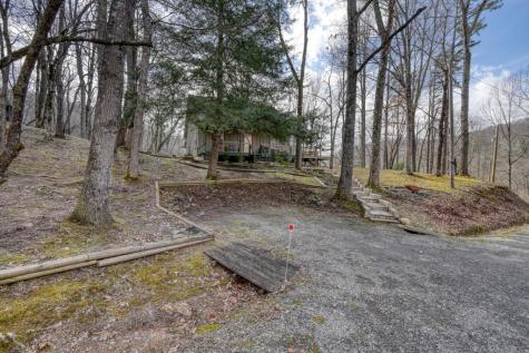 124 Cold Branch Lane Hayesville NC 28904