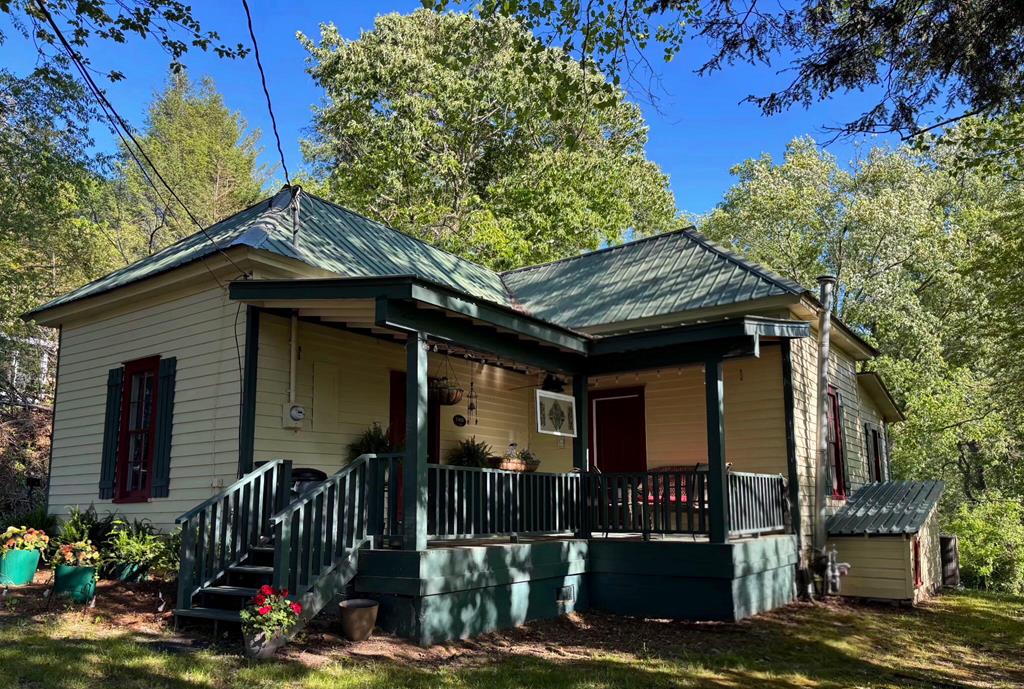 118 E Oak Street Ellijay GA 30540