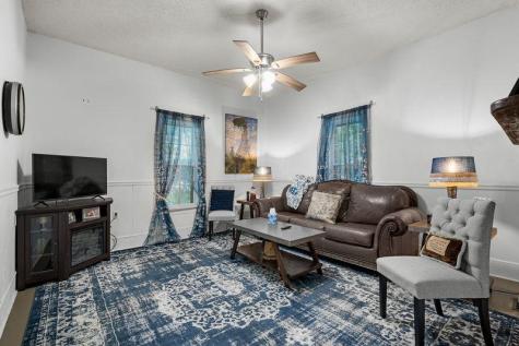 118 E Oak Street Ellijay GA 30540