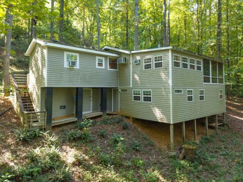 261 Dogwood Circle Hayesville NC 28904