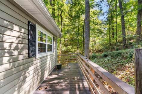 261 Dogwood Circle Hayesville NC 28904
