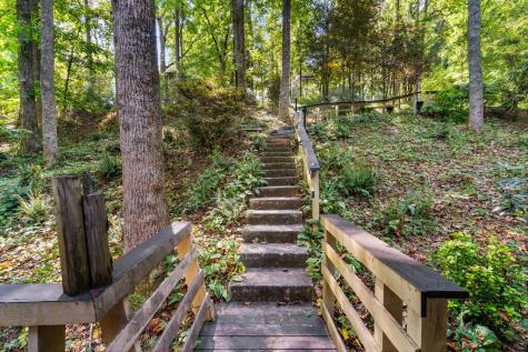 261 Dogwood Circle Hayesville NC 28904