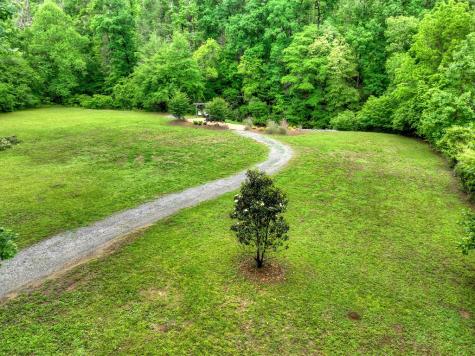 186 Dogwood Drive Epworth GA 30541