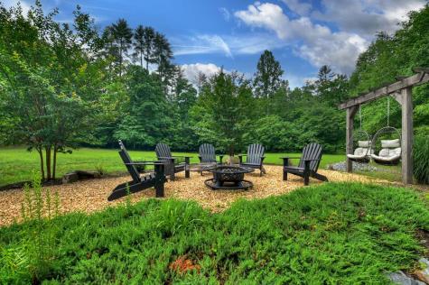 186 Dogwood Drive Epworth GA 30541