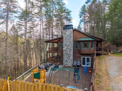 130 Clark Drive Ellijay GA 30540