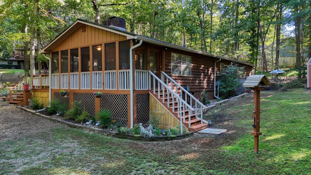 103 Lakeside Drive Blairsville GA 30512