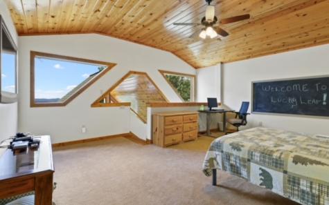 60 Lucky Leaf Lane Murphy NC 28906