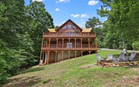 60 Lucky Leaf Lane Murphy NC 28906