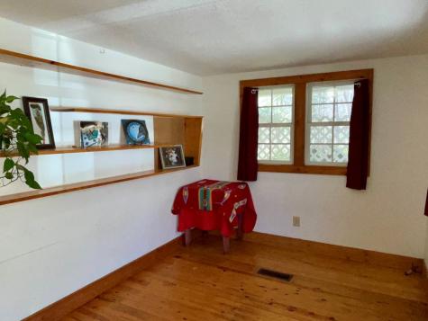 27 Davis Hill Street Hayesville NC 28904