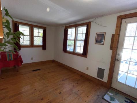 27 Davis Hill Street Hayesville NC 28904