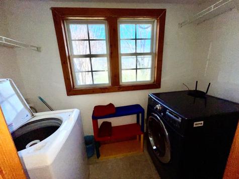 27 Davis Hill Street Hayesville NC 28904