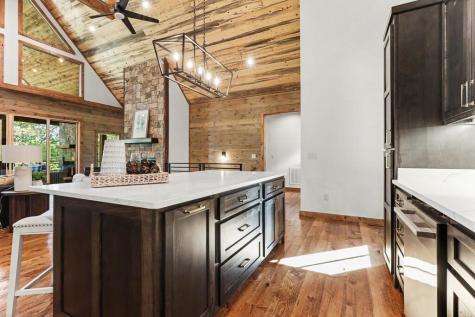 172 Wolf Creek Circle Mineral Bluff GA 30559