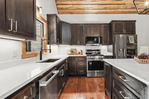 172 Wolf Creek Circle Mineral Bluff GA 30559