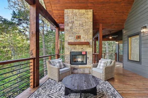 172 Wolf Creek Circle Mineral Bluff GA 30559
