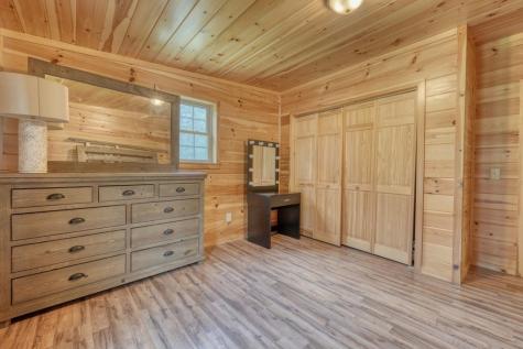 131 Pine Lane Mineral Bluff GA 30559